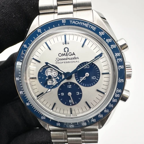Omega Speedmaster Professional Moonwatch Snoopy