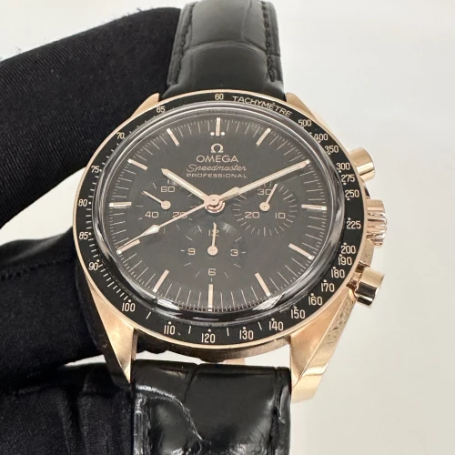 Omega Speedmaster Professional Moonwatch Sedna Gold